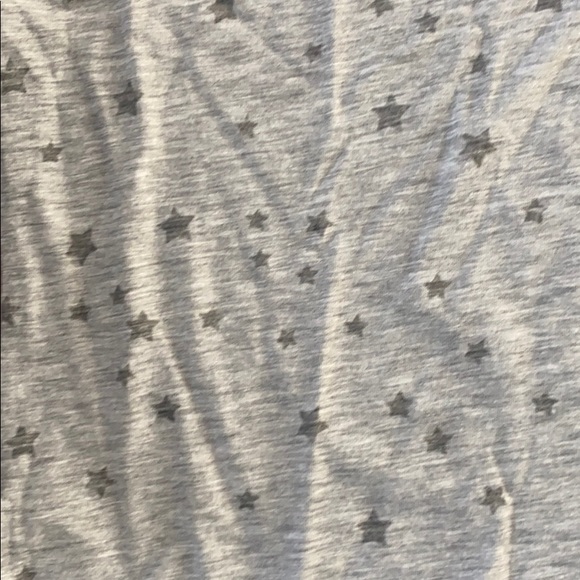 Stella & Dot Scattered Star Tee- Grey size Medium - Picture 6 of 8
